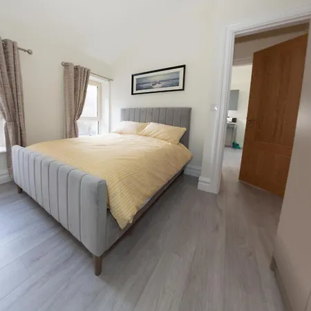 Unit 1 Island View - Town Centre Walk To Everything Cobh