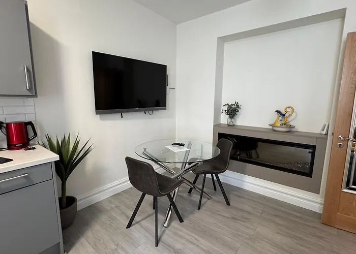 Unit 1 Island View - Town Centre Walk To Everything Apartmán Cobh